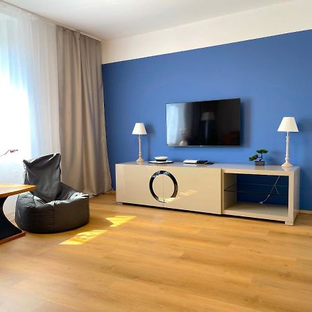 Happy Casa Isola Grande Apartment Izola Exterior photo