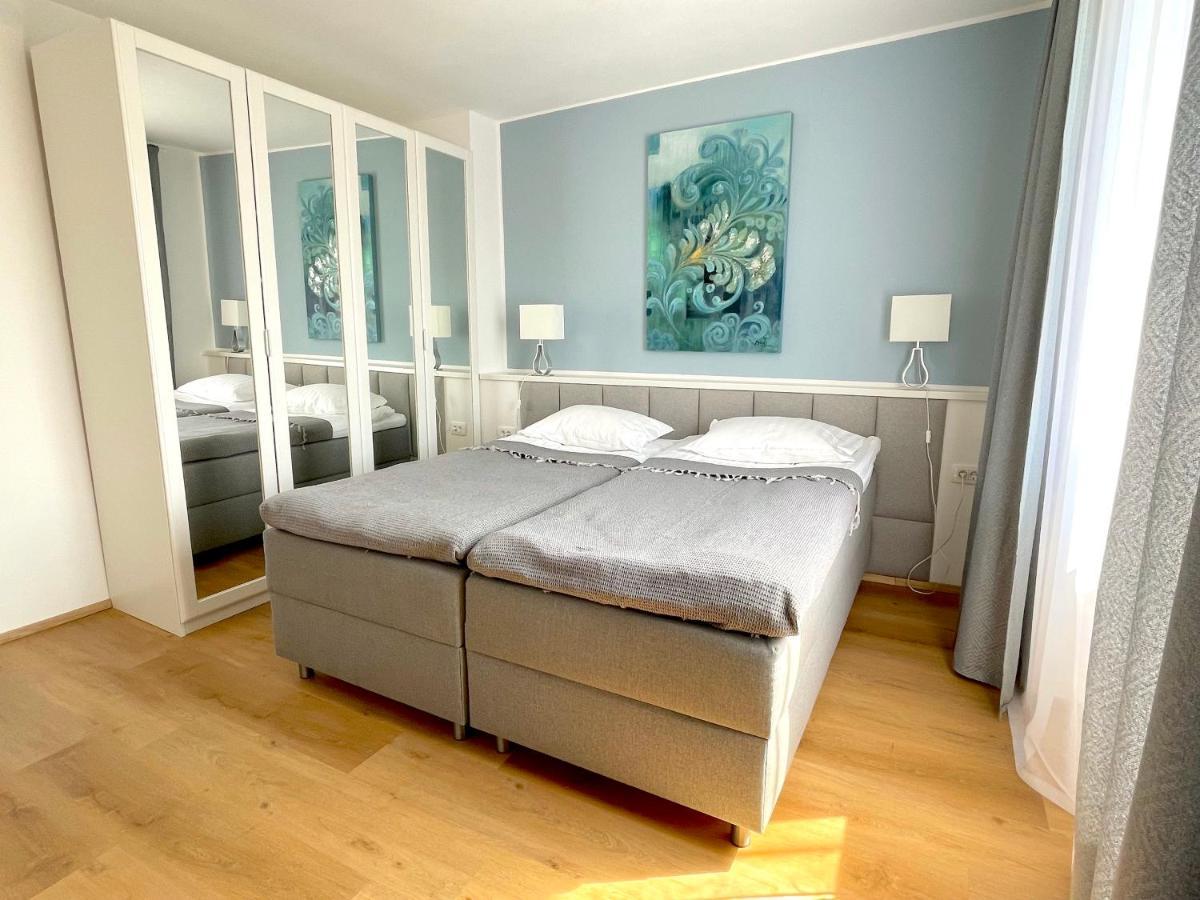 Happy Casa Isola Grande Apartment Izola Exterior photo